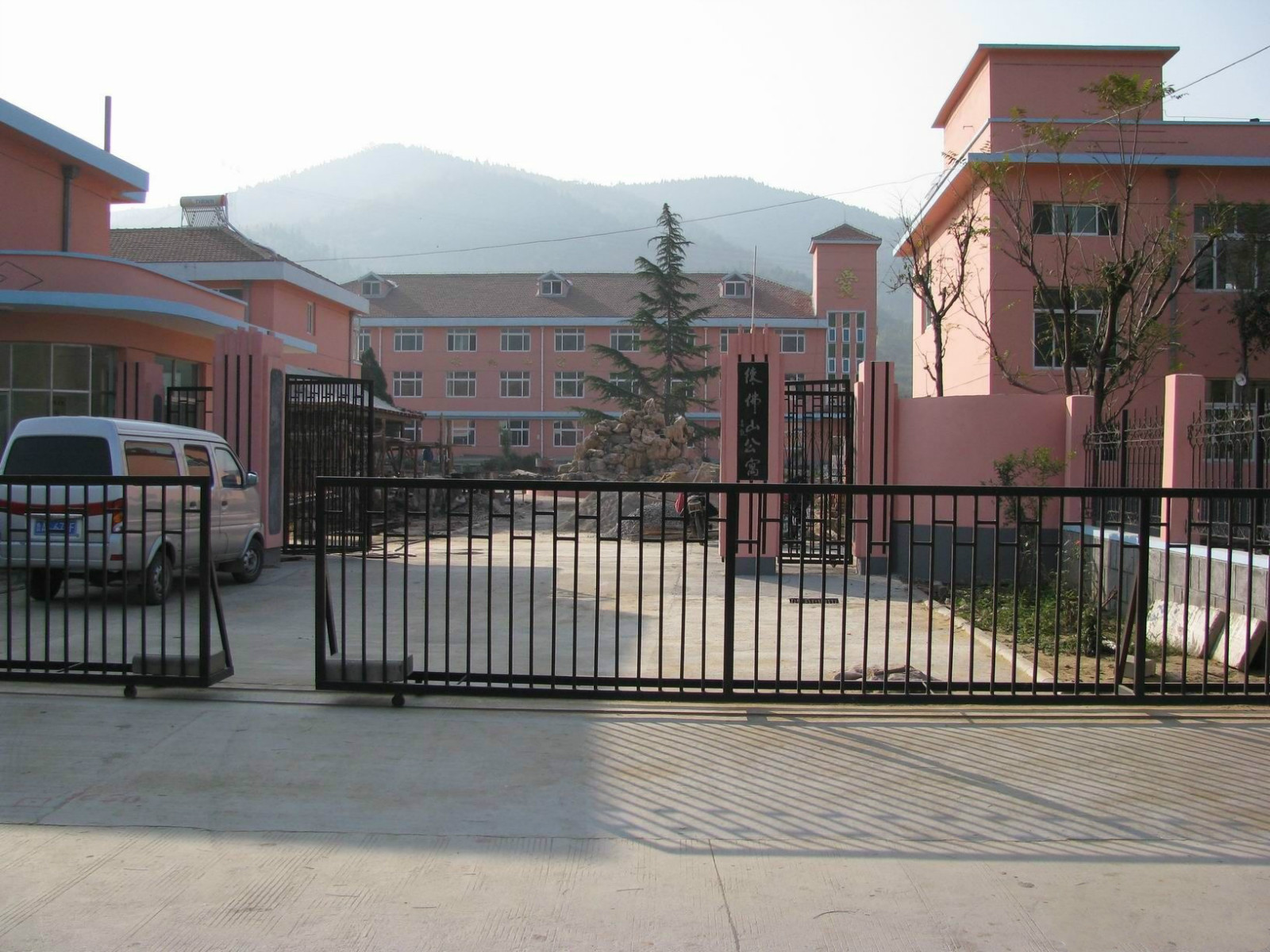 山東省濟南市長清區徠佛山老年公寓