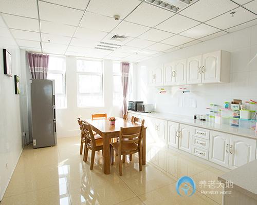 安倫和養(yǎng)護中心 安倫和養(yǎng)護中心