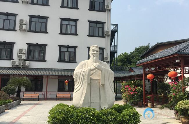 中鐵建業—九九頤家康養中心 中鐵建業—九九頤家康養中心