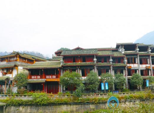 青城山中頤通靈養(yǎng)生度假中心 青城山中頤通靈養(yǎng)生度假中心