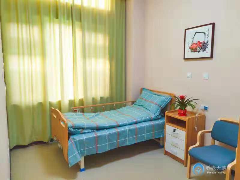 天津市西青區(qū)西營(yíng)門街紅色養(yǎng)老院 天津市西青區(qū)西營(yíng)門街紅色養(yǎng)老院