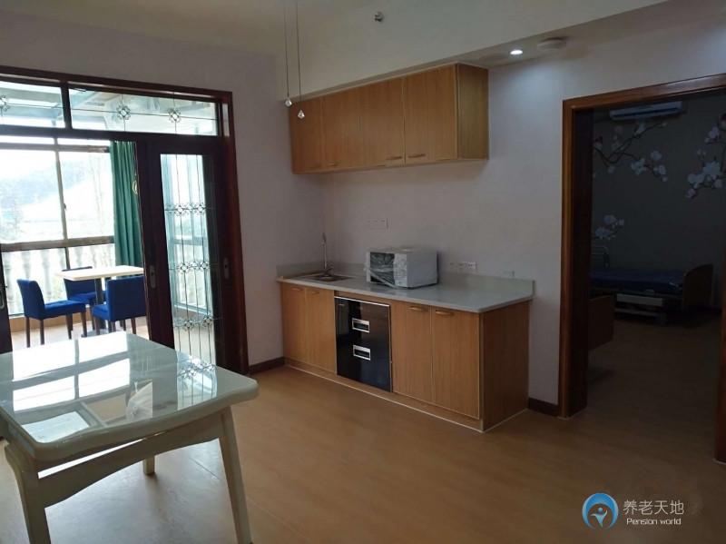 合邦養老中心 合邦養老中心