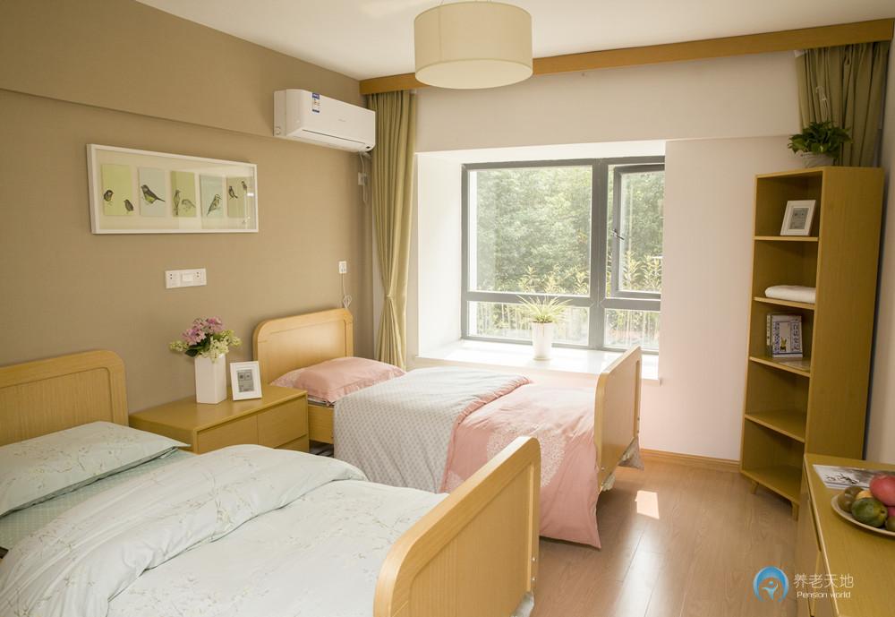 南京悅?cè)A安養(yǎng)院 南京悅?cè)A安養(yǎng)院