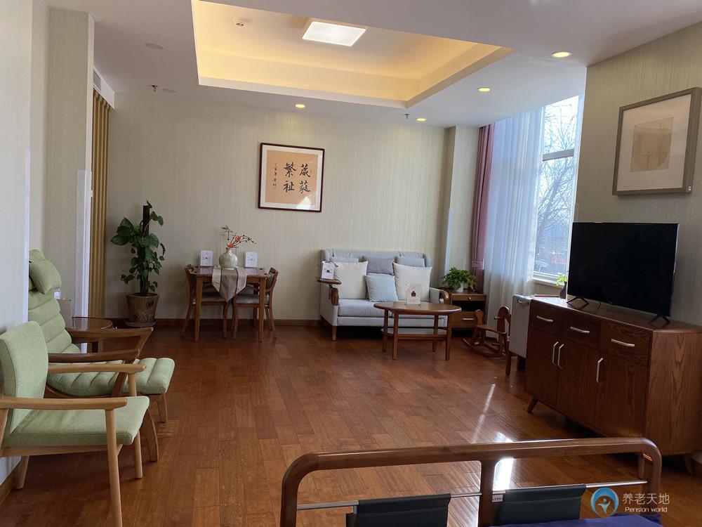 北京房山區(qū)小康之家養(yǎng)老長陽公園中心 北京房山區(qū)小康之家養(yǎng)老長陽公園中心