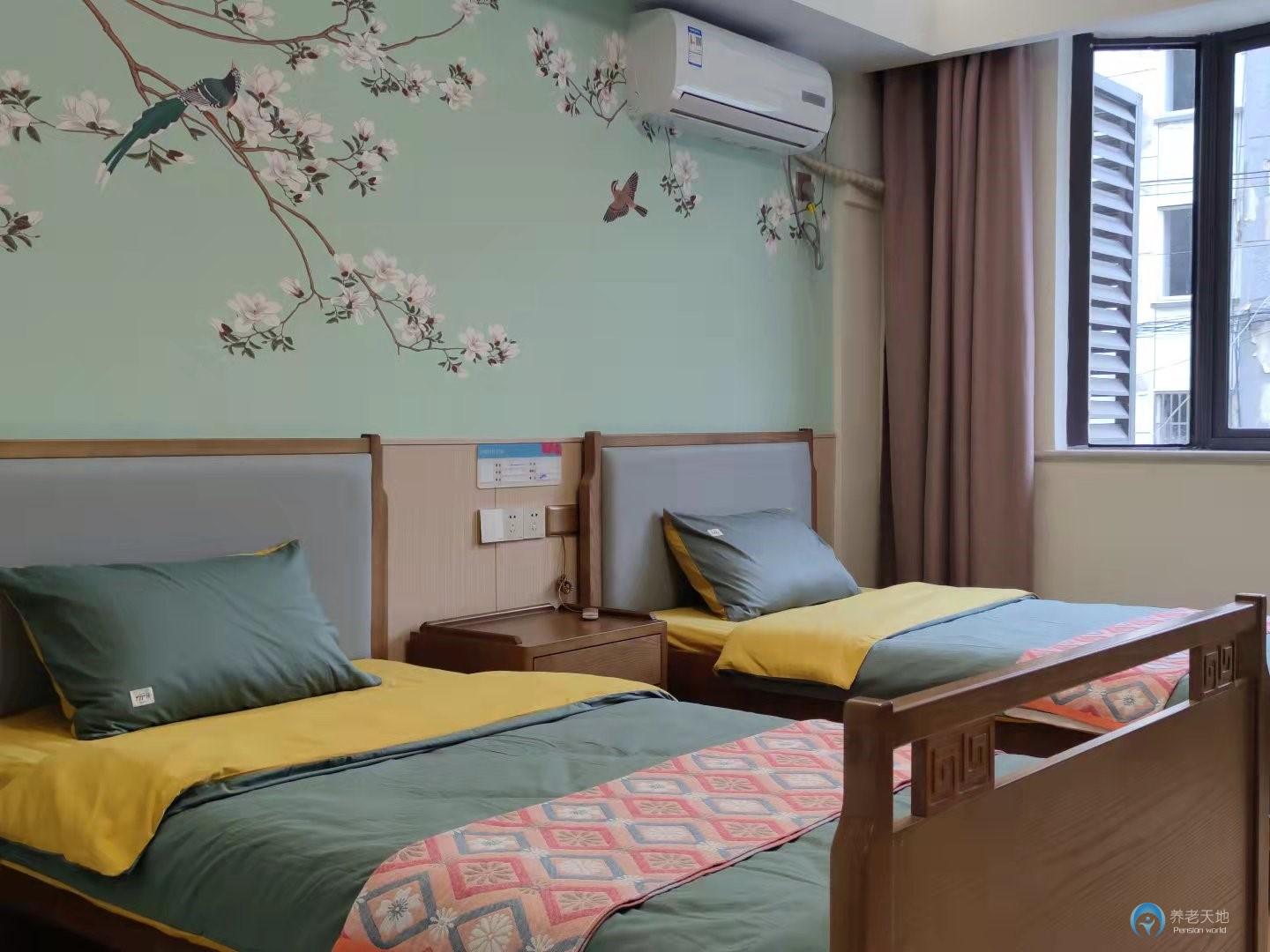 凱樂福康養公寓