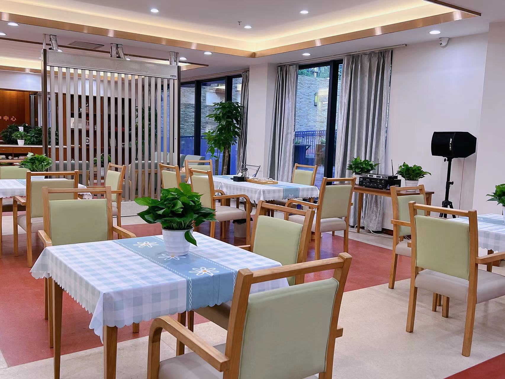 易陽初欣康養(yǎng)照護(hù)中心 易陽初欣康養(yǎng)照護(hù)中心