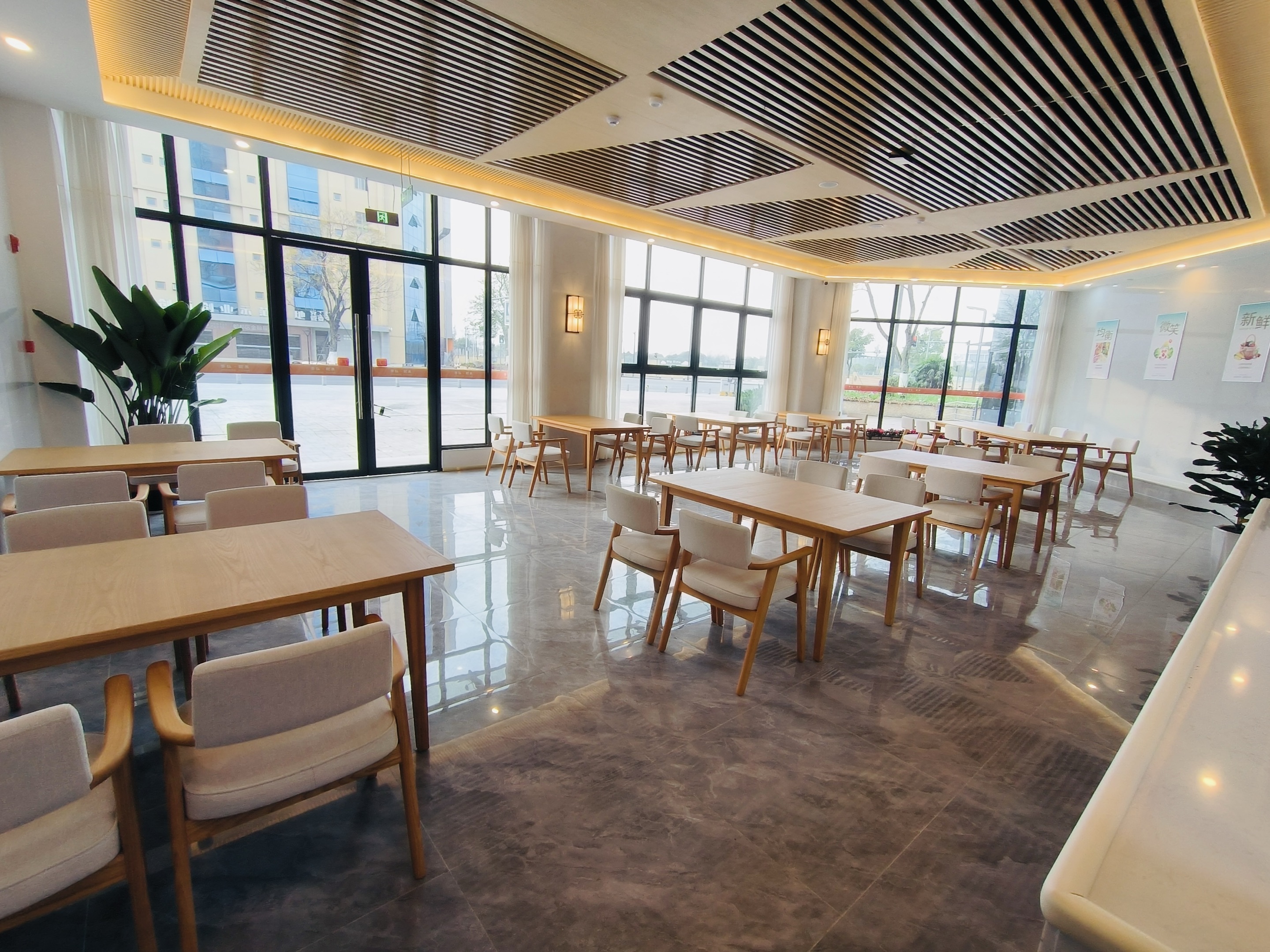 成都頤錦德源菁弘養老服務綜合體 成都頤錦德源菁弘養老服務綜合體