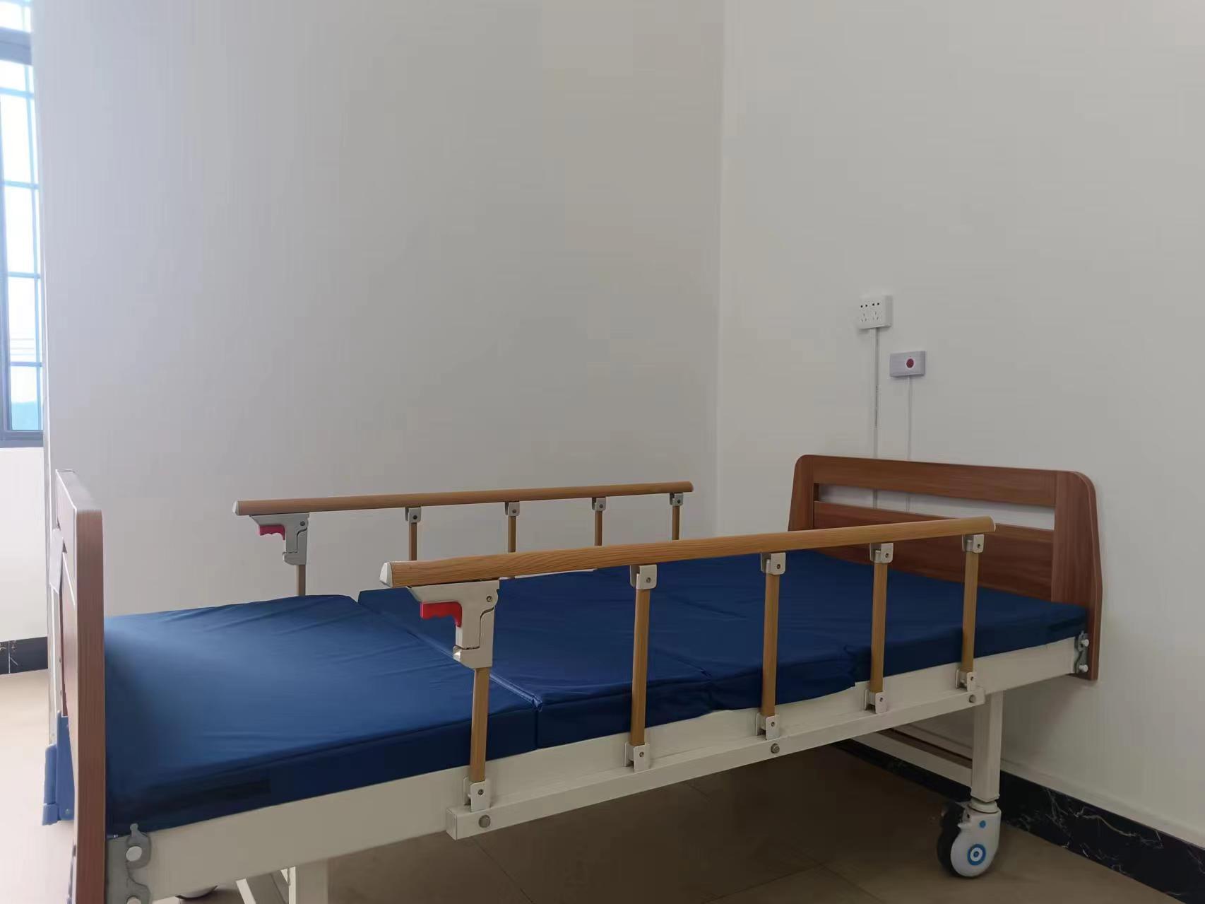 吳川市友辰養老院