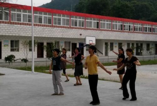 1512613312452090551.jpg 33.jpg