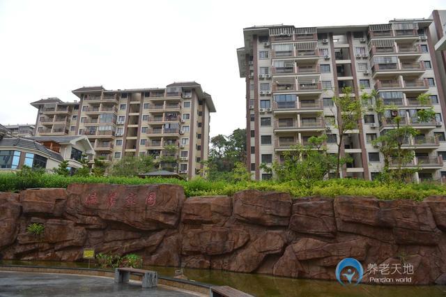 1515291962044004237.jpg 1515291962044004237.jpg