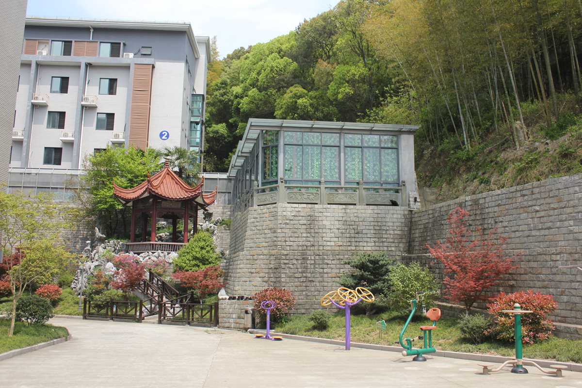 1530668588766011471.jpg 1530668588766011471.jpg