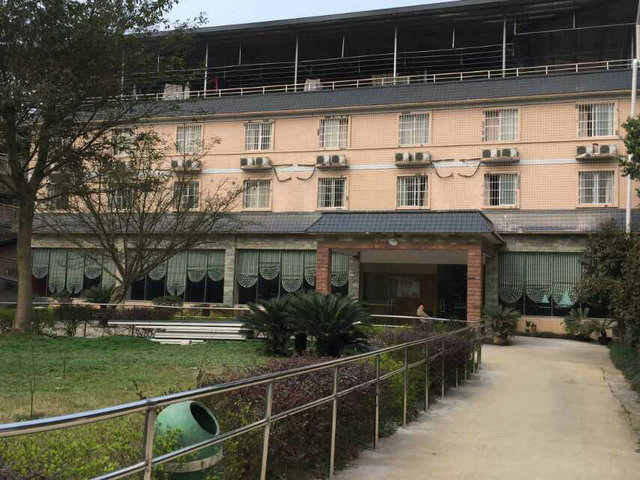 1544326191950070280.jpg 2017092826834.jpg