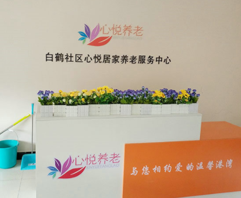 1558956806461056533.png 2.png