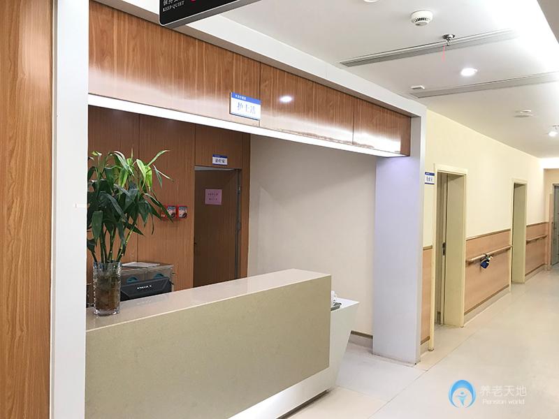 1569659160302040125.jpg 1569659160302040125.jpg