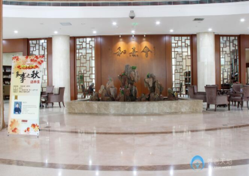 1571883159418081626.png 2.png