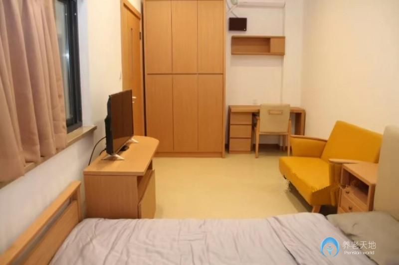 1575514968523042960.jpg 1575514968523042960.jpg