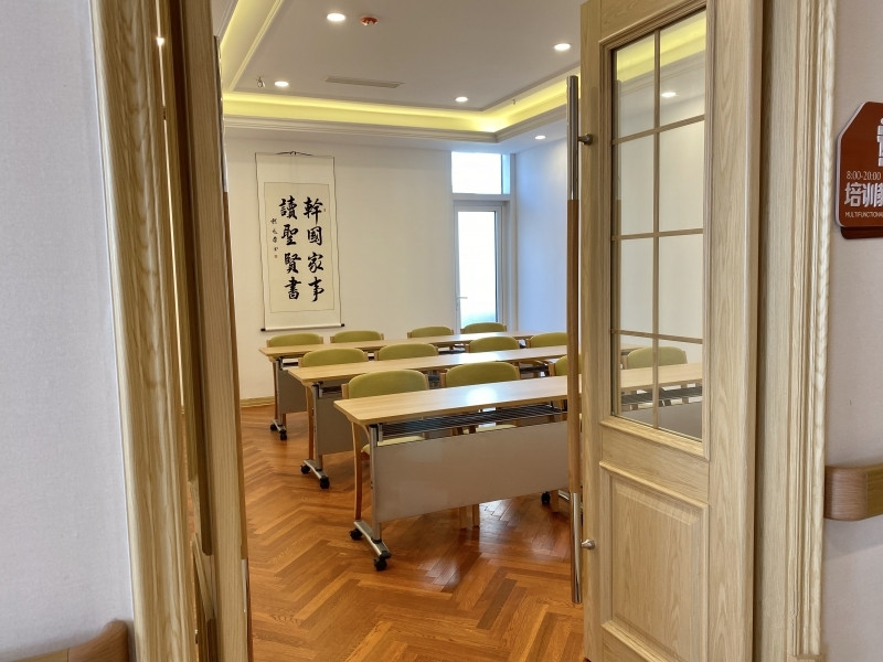 1577162717011030821.jpg 1577162717011030821.jpg