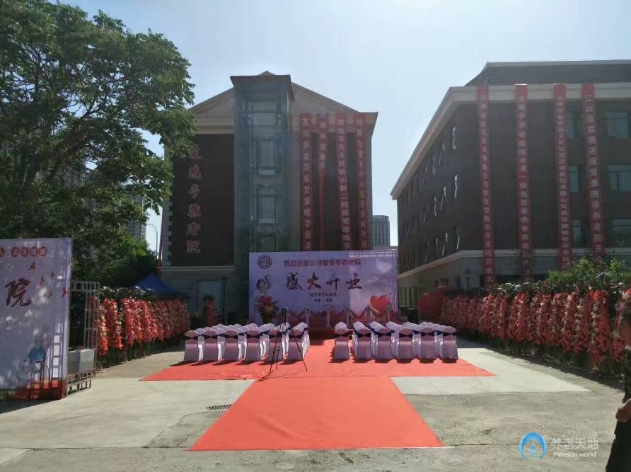 1585648578512020346.jpg 1585648578512020346.jpg