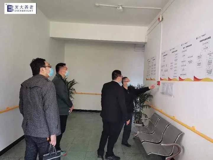 1588035915784017797.jpg 1588035915784017797.jpg