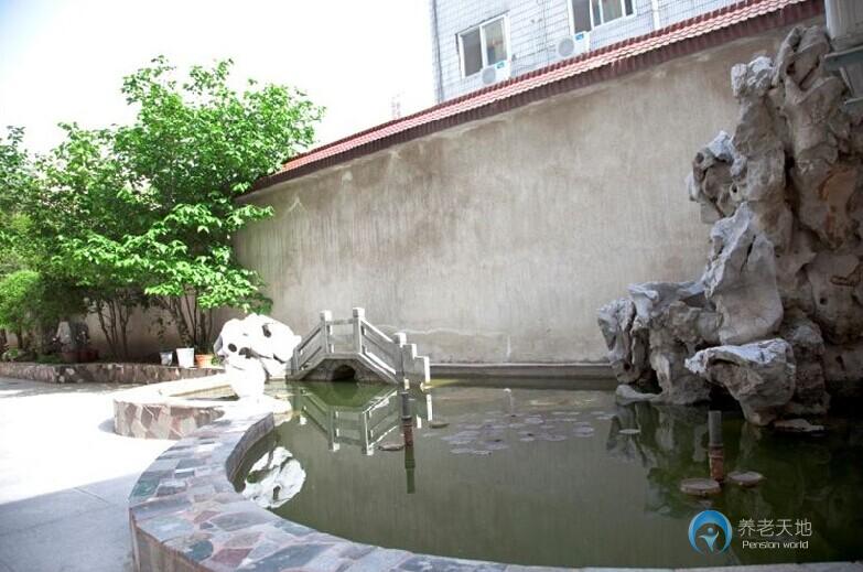 1598521435907067540.jpg 1598521435907067540.jpg