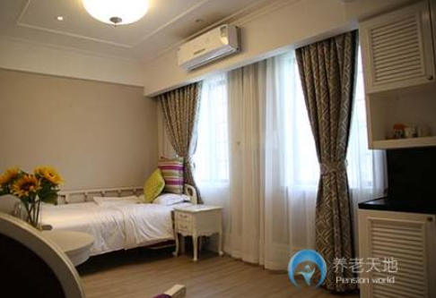 1611715596751083002.png image.png