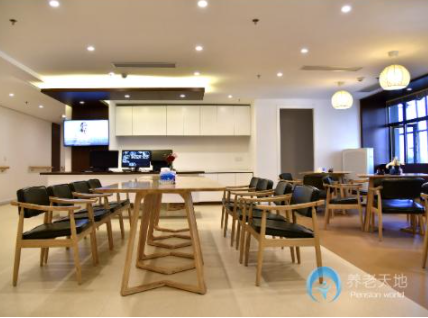 1621324366220096482.png image.png