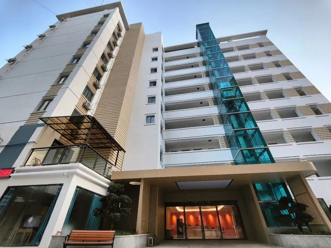 1700619315776009227.jpg 1700619315776009227.jpg